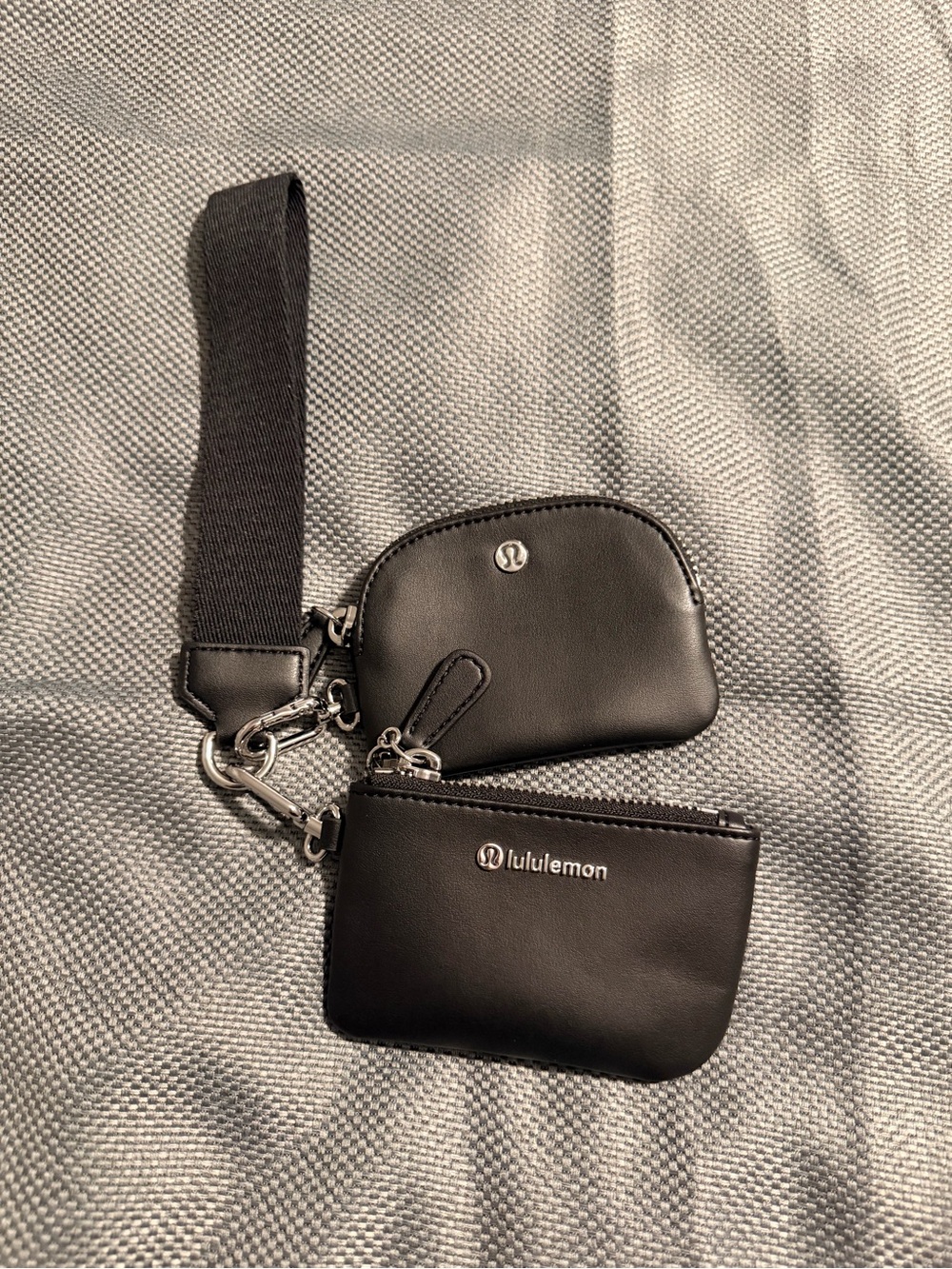 lululemon black cactus leather dual pouch wristlet